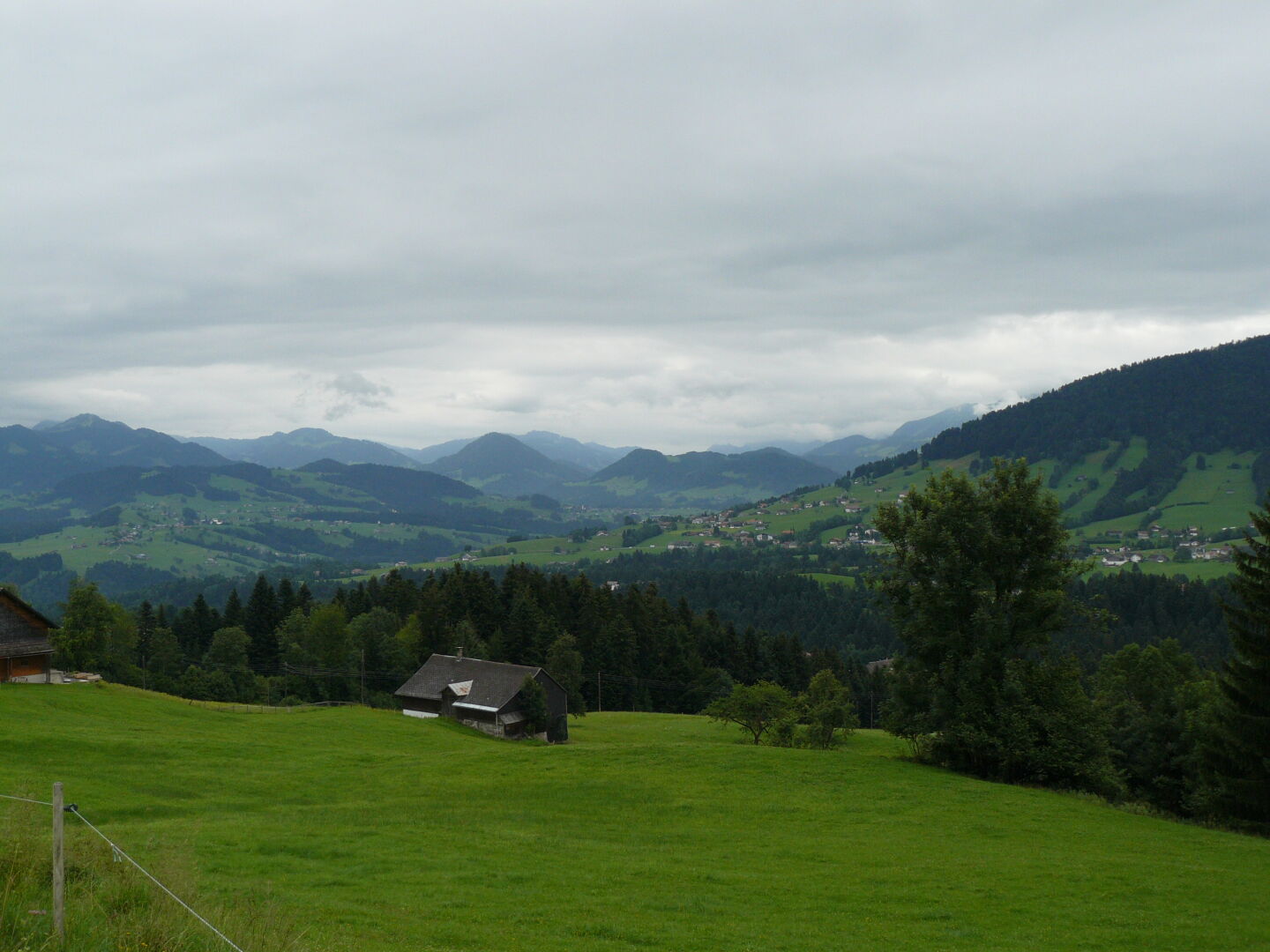 The Allgäuer Alps are not very high, but still pretty. Even in cloudy weather.
