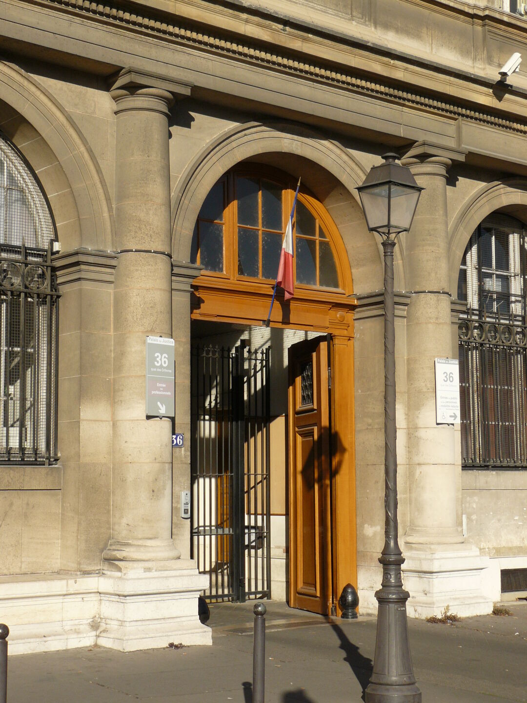 Quai des Orfèvres 36, workplace of Commissaire Maigret.