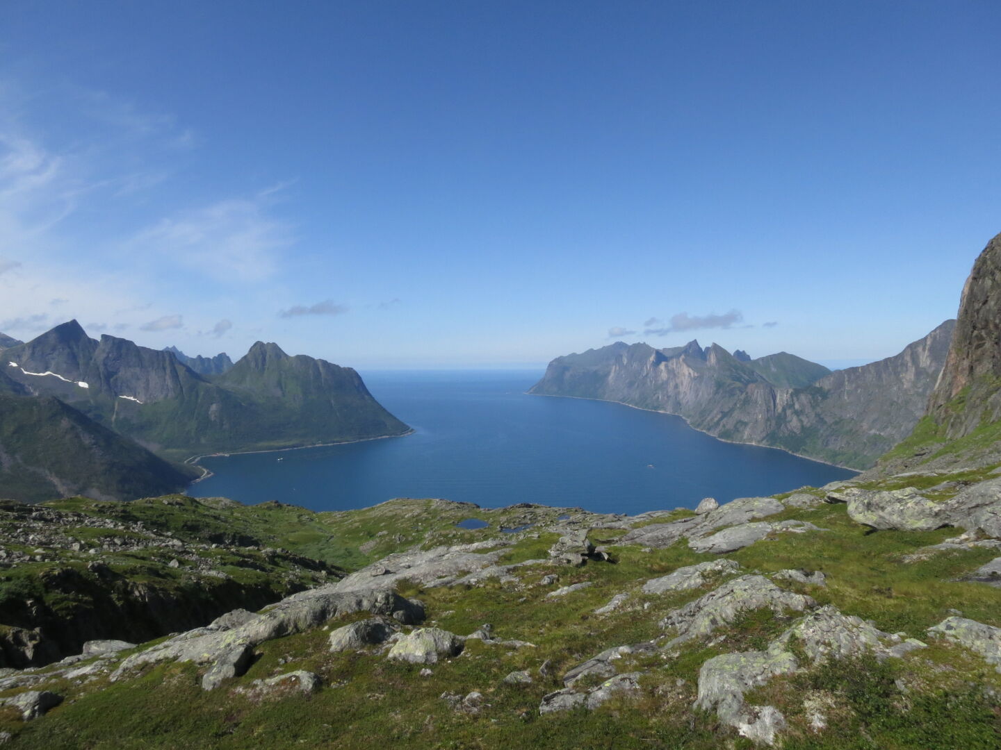 Blick auf den Fjord.