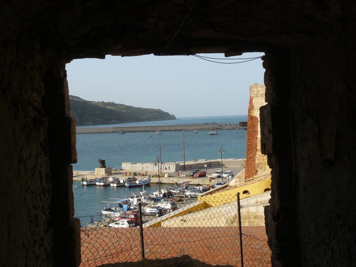 Blick auf den Hafen von Castellammare del Golfo.
